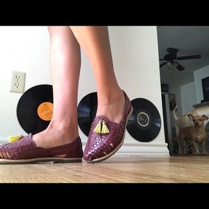 100% leather huarache sandals